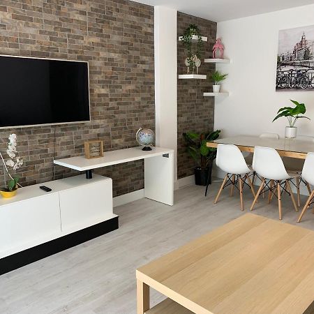 Atico Gaviota Terraza Y Parking Lägenhet Granada Exteriör bild
