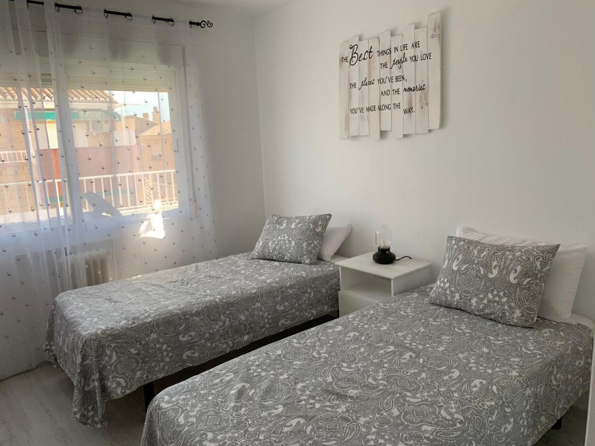 Atico Gaviota Terraza Y Parking Lägenhet Granada Exteriör bild